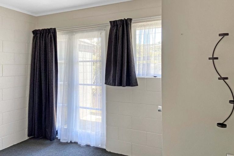 Photo of property in 1/11 Rotoiti Street, Johnsonville, Wellington, 6037