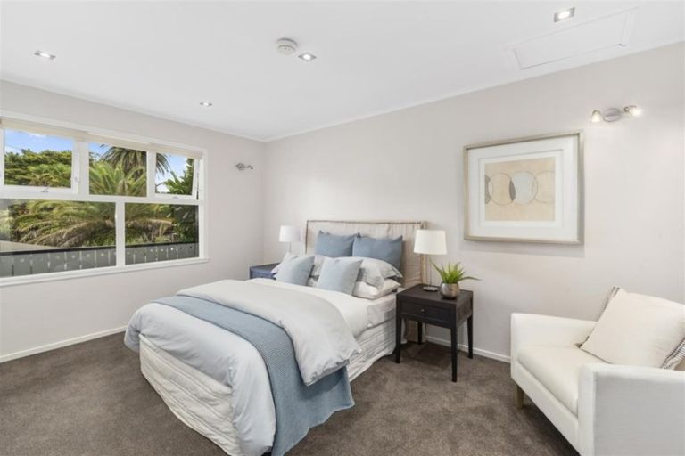 Photo of property in 8 Stafford Road, Northcote Point, Auckland, 0627