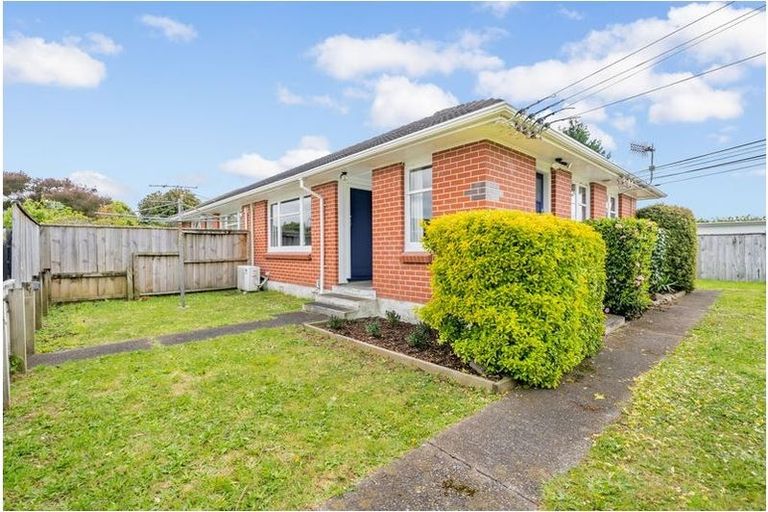 Photo of property in 1/12 Hildreth Street, Trentham, Upper Hutt, 5018