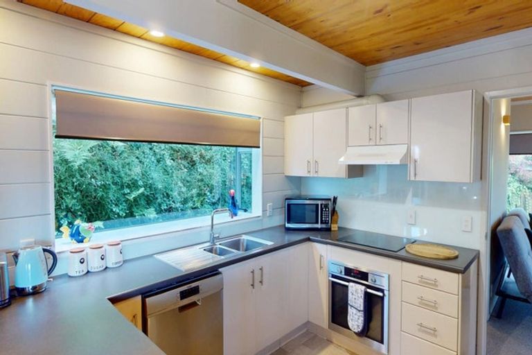 Photo of property in 199a Kawaha Point Road, Kawaha Point, Rotorua, 3010