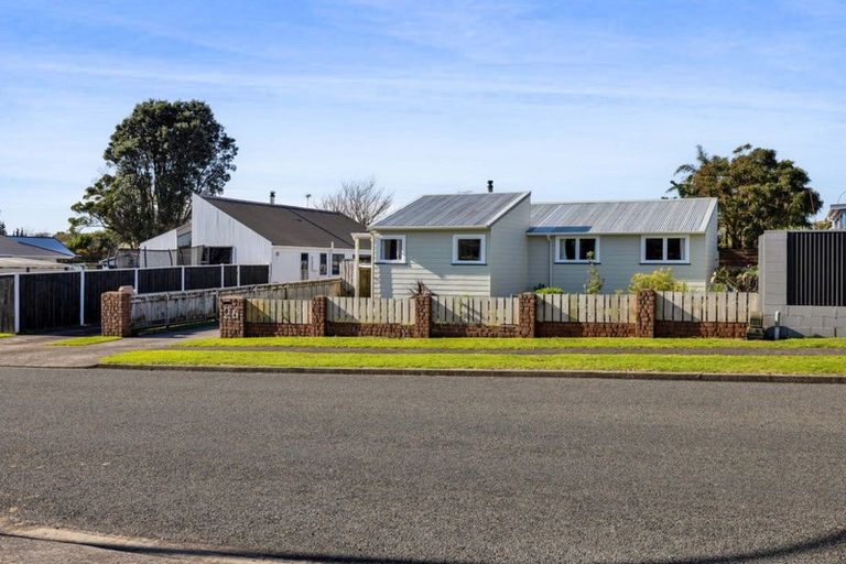 Photo of property in 26 Gardenia Avenue, Bell Block, New Plymouth, 4312