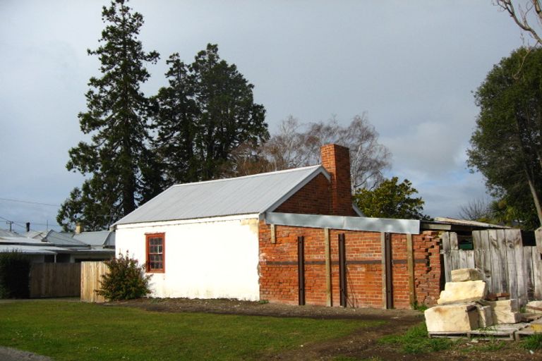 Photo of property in 33 Derby Street, Hampden, 9410