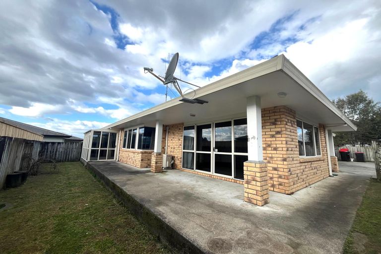 Photo of property in 30 Stableford Drive, Pyes Pa, Tauranga, 3112