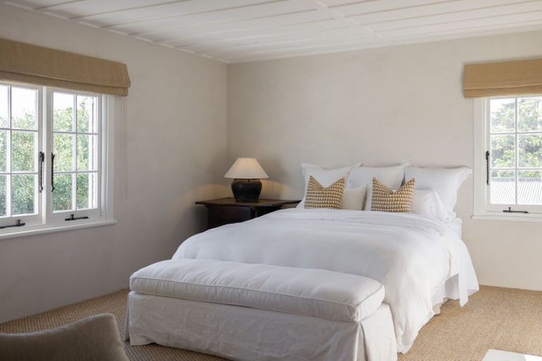 Photo of property in 98 Te Mata Road, Havelock North, 4130