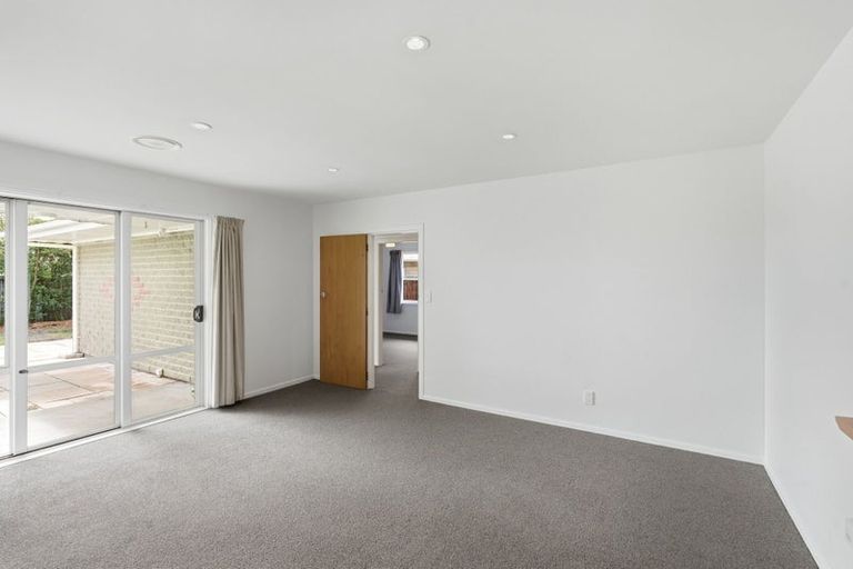 Photo of property in 28 Erica Street, Papanui, Christchurch, 8053