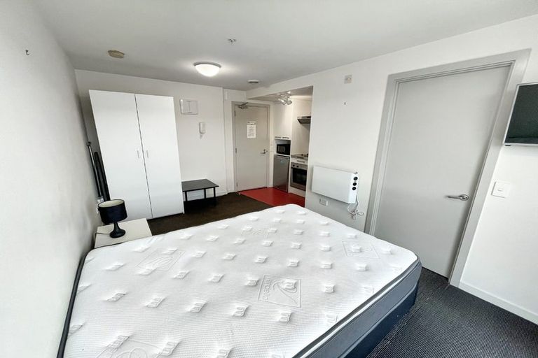 Photo of property in Southern Cross Apartments, 604/35 Abel Smith Street, Te Aro, Wellington, 6011