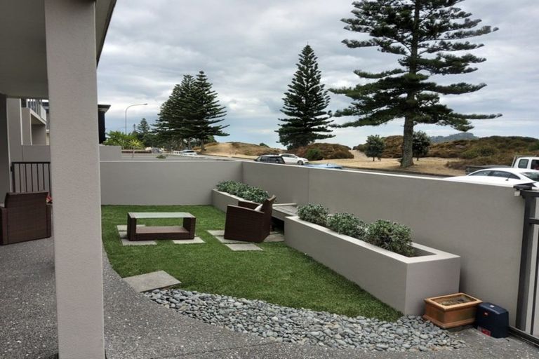 Photo of property in 90b Marine Parade, Mount Maunganui, 3116