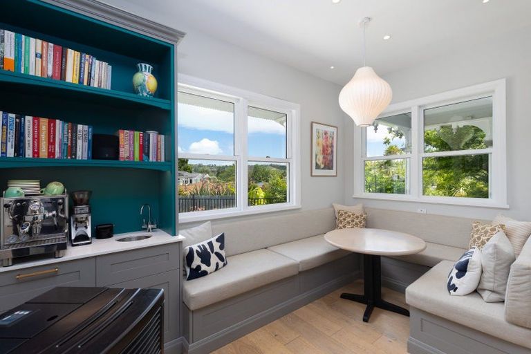 Photo of property in 36 Van Diemen Street, Nelson South, Nelson, 7010