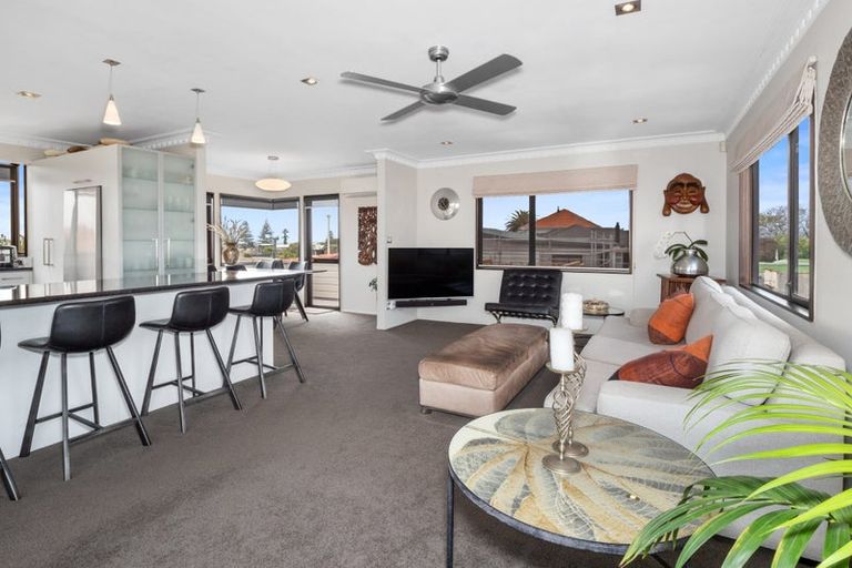 Photo of property in 62 Oceanview Road, Mount Maunganui, 3116