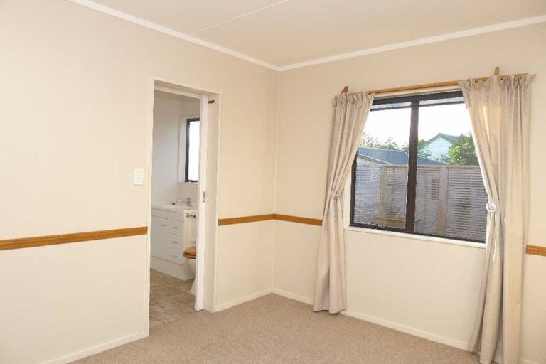 Photo of property in 9 Dennis Taylor Court, Paraparaumu, 5032