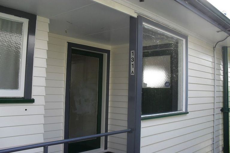 Photo of property in 131 Ruskin Road, Newlands, Wellington, 6037