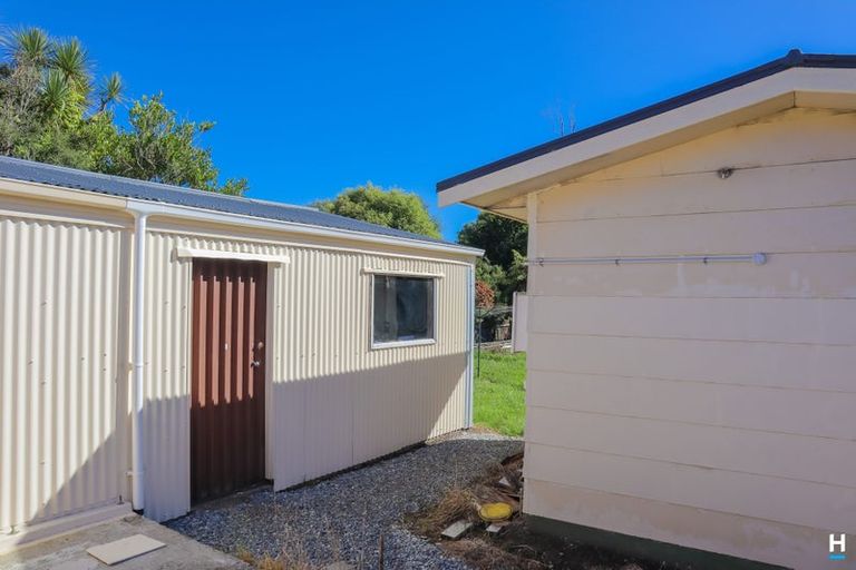 Photo of property in 10 Carroll Street, Runanga, 7803