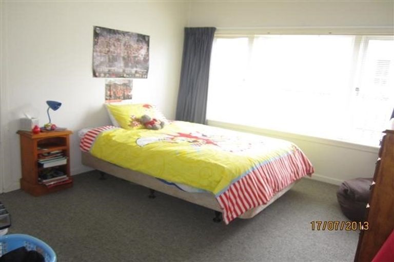 Photo of property in 13 Abel Tasman Avenue, Henderson, Auckland, 0610