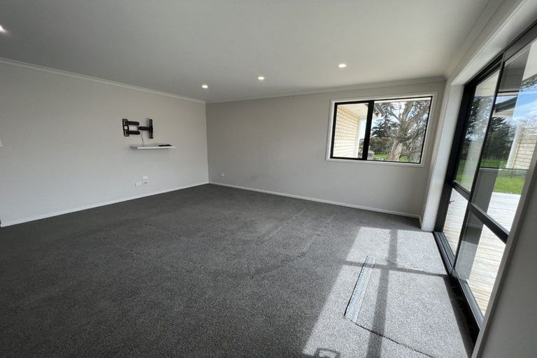 Photo of property in 16 Oldfield Lane, Marton, 4710