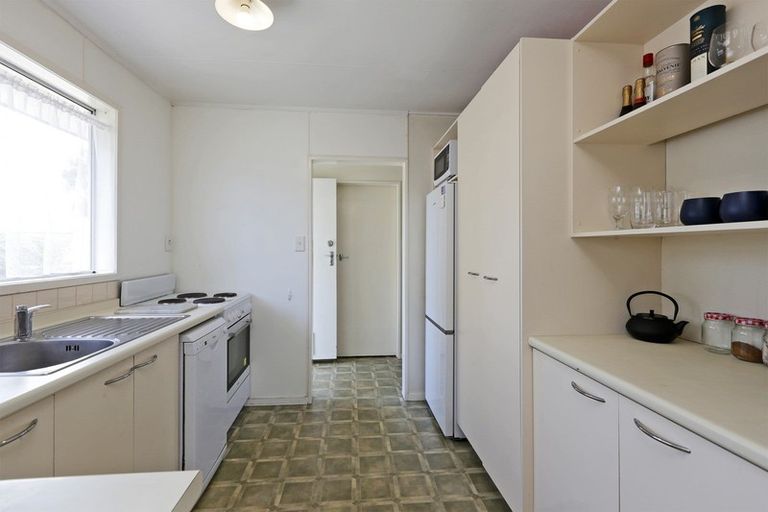 Photo of property in 19 Gilmour Place, Taradale, Napier, 4112