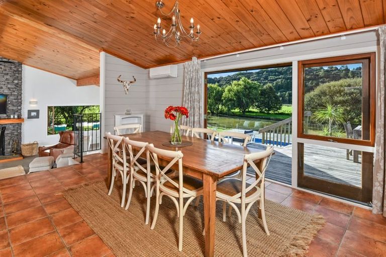 Photo of property in 62 Onewhero Road, Kaukapakapa, Warkworth, 0984