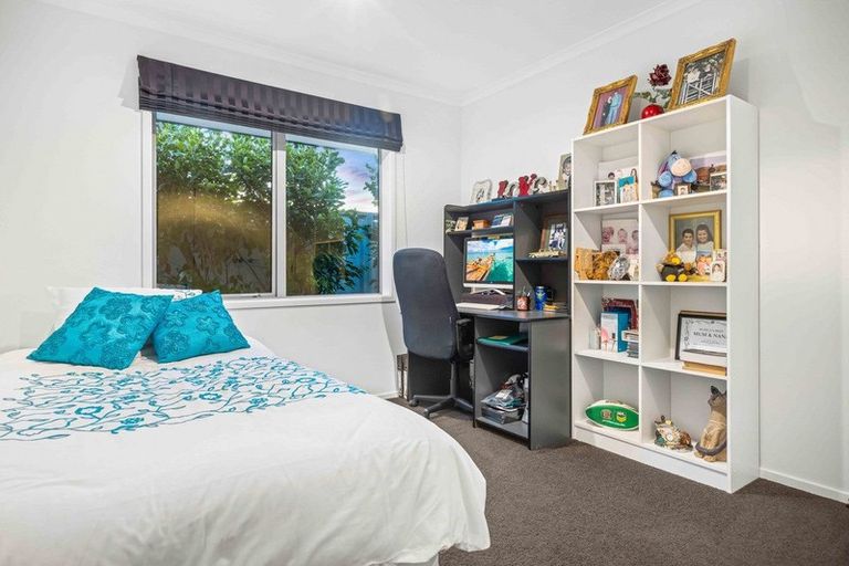 Photo of property in 17 Oceania Sands Way, Papamoa Beach, Papamoa, 3118