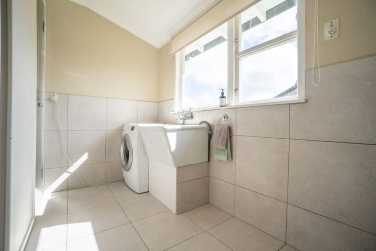 Photo of property in 71 Ferguson Street, Awapuni, Palmerston North, 4412