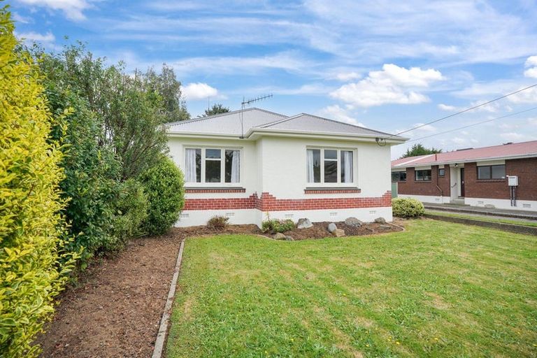 Photo of property in 20 Palmer Street, Grasmere, Invercargill, 9810