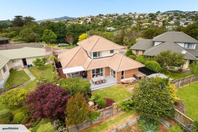 Photo of property in 12 Ridgemount Terrace, Welcome Bay, Tauranga, 3112