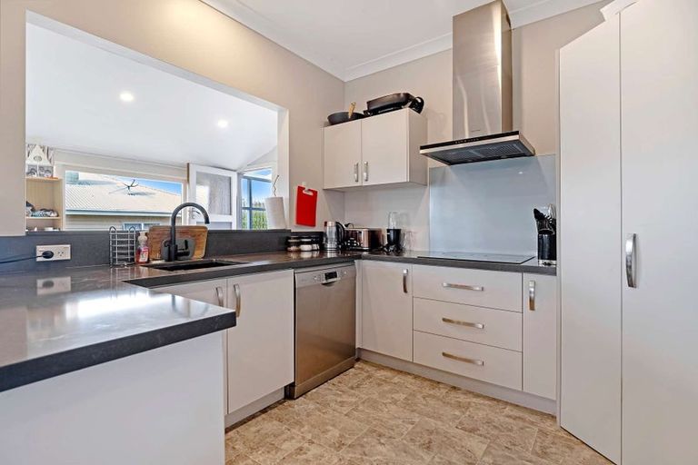 Photo of property in 90 Bridgman Road, Te Awamutu, 3800