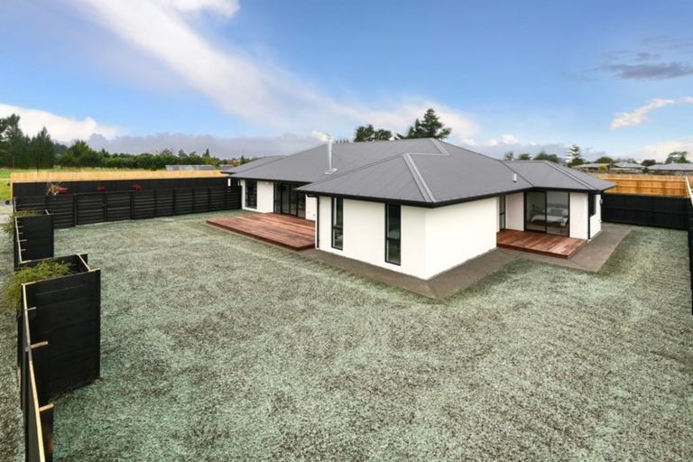 Photo of property in 12 Russell Lilley Drive, Rolleston, 7614