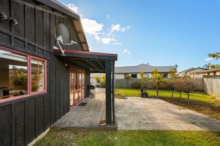 Photo of property in 9 Perrow Street, Wanaka, 9305