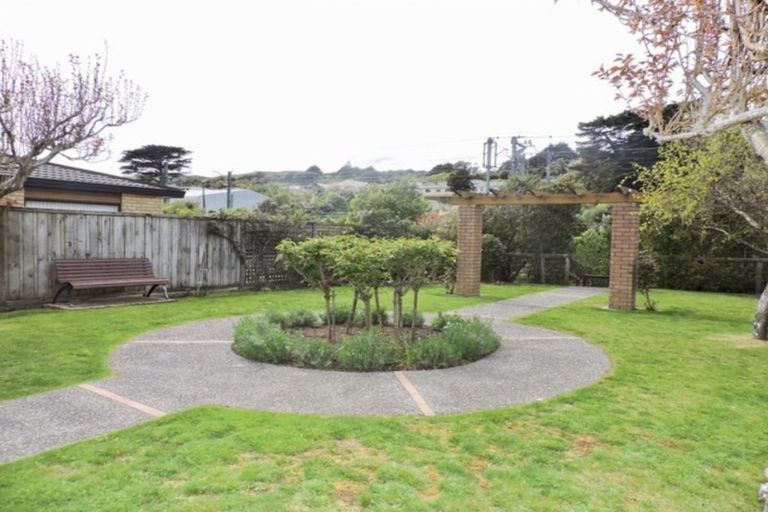 Photo of property in Redwood Village, 15/42 Main Road, Tawa, Wellington, 5028