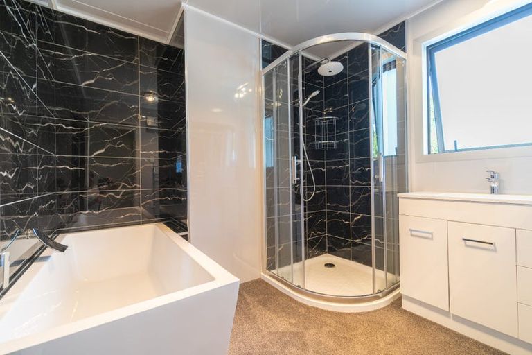 Photo of property in 11 Homer Street, Te Anau, 9600