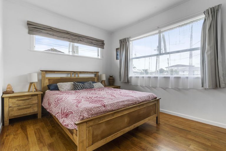 Photo of property in 36 Halswell Street, Mangere East, Auckland, 2024