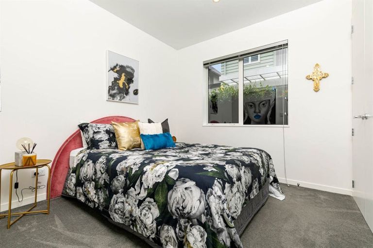 Photo of property in 14 Torea Tai Road, Hobsonville, Auckland, 0616