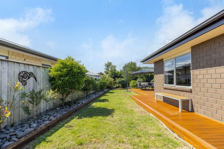 Photo of property in 5 Pearson Place, Paraparaumu, 5032
