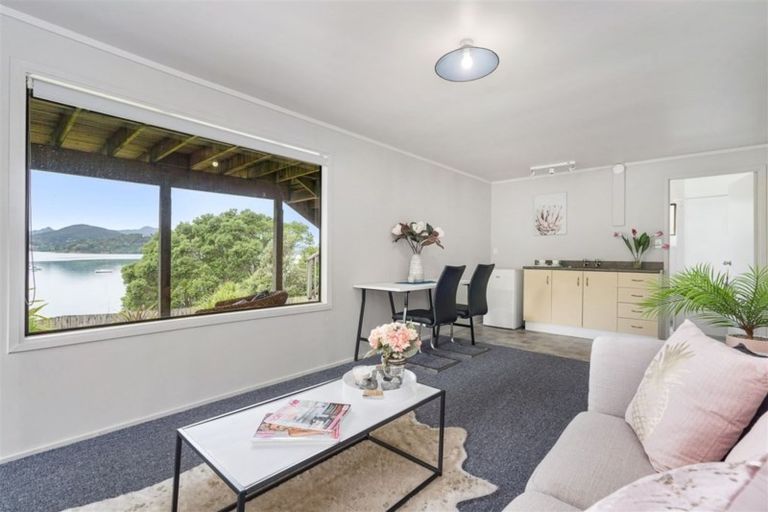 Photo of property in 956a Whangarei Heads Road, Parua Bay, Whangarei, 0174
