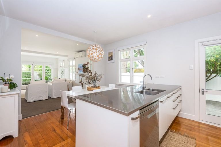 Photo of property in 81 Severn Street, St Albans, Christchurch, 8014