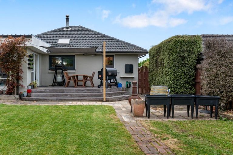 Photo of property in 53 Evesham Crescent, Spreydon, Christchurch, 8024