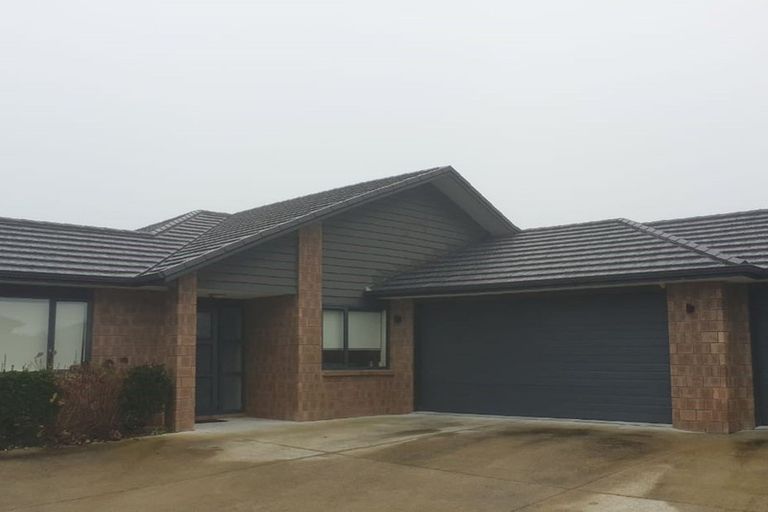 Photo of property in 15 Hector Drive, Rototuna North, Hamilton, 3210