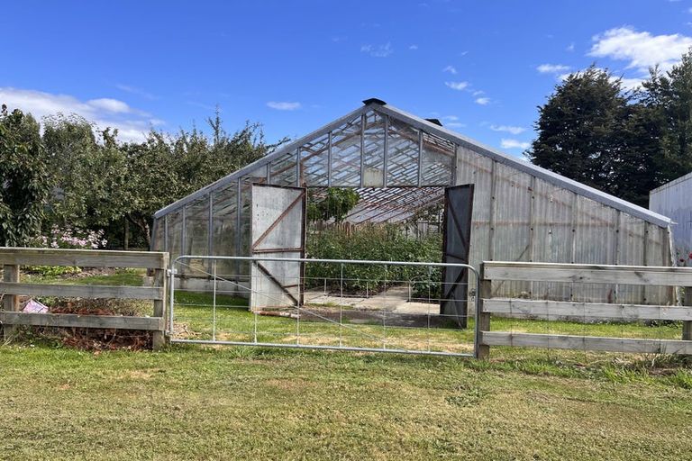 Photo of property in 54 Knutsford Road, Otautau, 9610