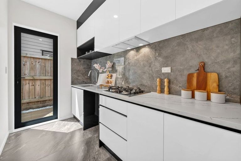 Photo of property in 20 Hughs Way, Flat Bush, 2019