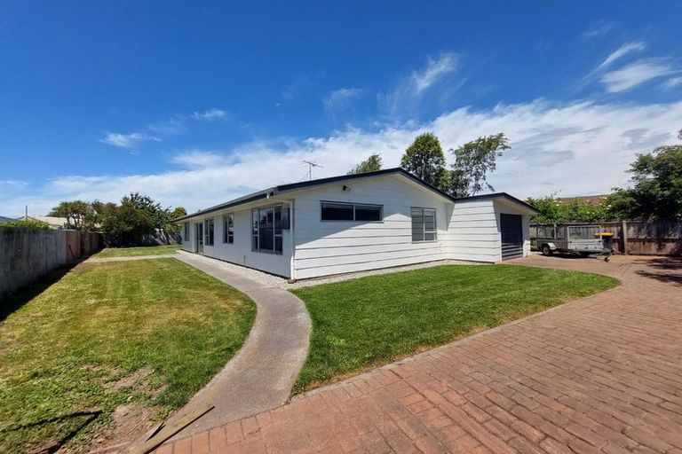 Photo of property in 5b Purakanui Place, Northwood, Christchurch, 8051