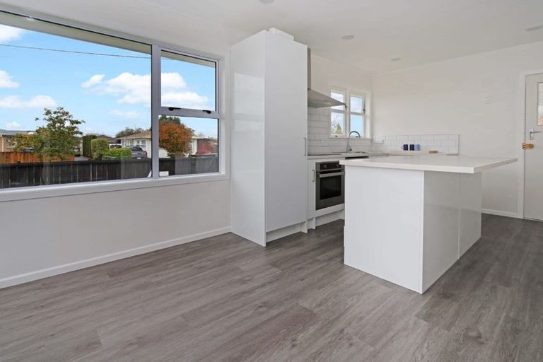 Photo of property in 5 Minifie Avenue, Melville, Hamilton, 3206