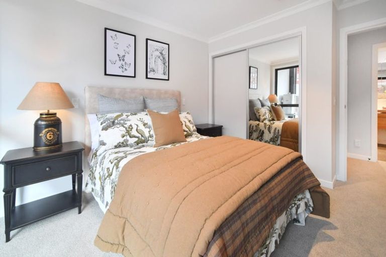 Photo of property in 14/30 Ambassador Glade, Orewa, 0931