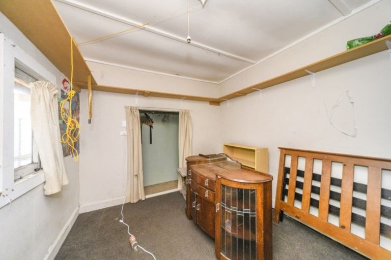 Photo of property in 12 Douglas Street, West End, Palmerston North, 4412
