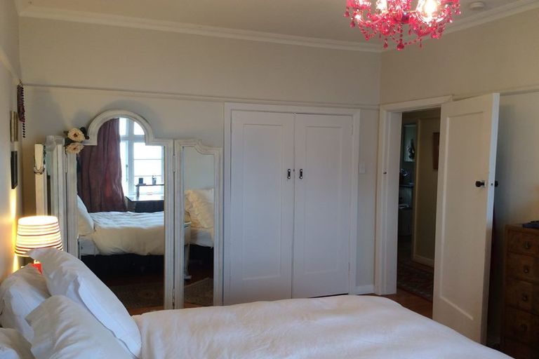 Photo of property in 23b Maida Vale Road, Roseneath, Wellington, 6011