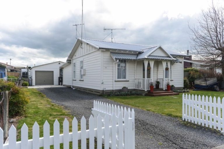 Photo of property in 34 Tavistock Road, Waipukurau, 4200
