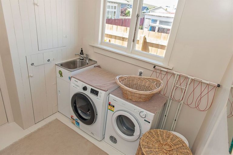 Photo of property in 21 Till Street, South Hill, Oamaru, 9400