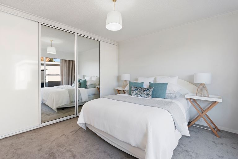 Photo of property in 40 Harrowdale Drive, Avonhead, Christchurch, 8042