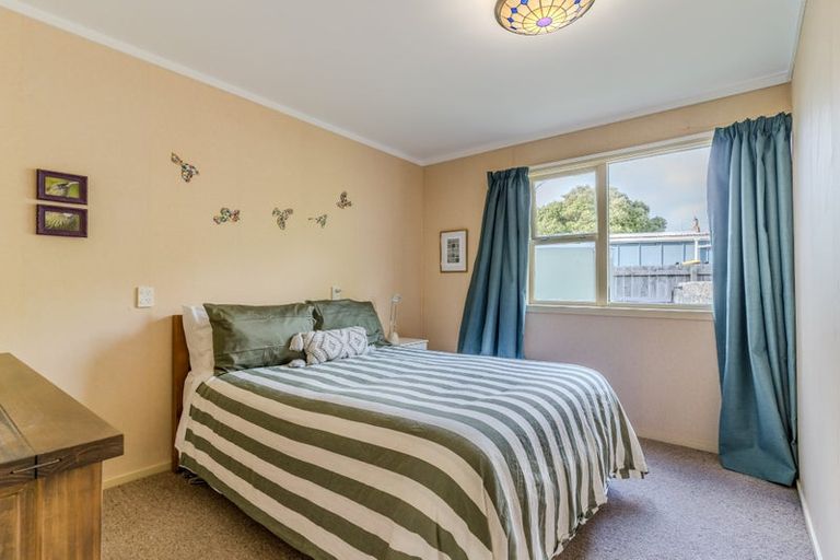 Photo of property in 940 Harington Point Road, Harington Point, Dunedin, 9077