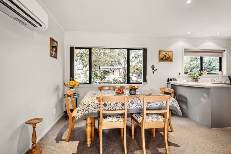 Photo of property in 7e Corokia Street, Bell Block, New Plymouth, 4312