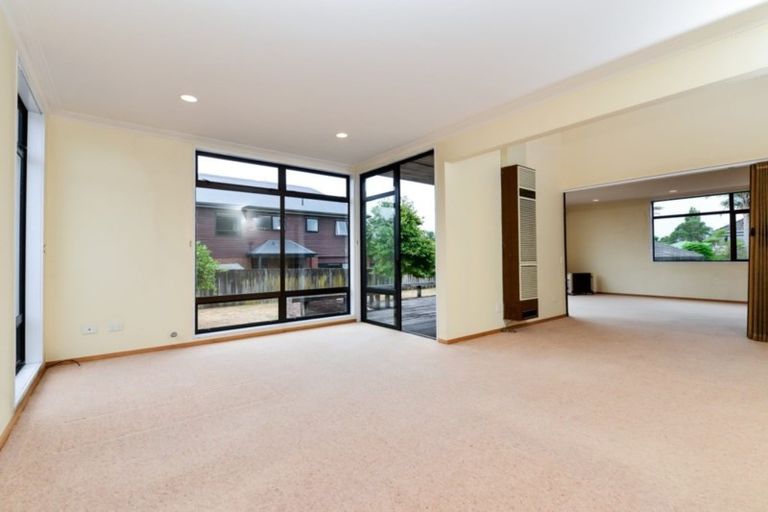 Photo of property in 44 Delamare Road, St Andrews, Hamilton, 3200