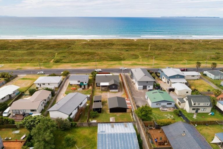 Photo of property in 770 Papamoa Beach Road, Papamoa Beach, Papamoa, 3118